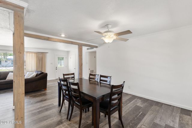 317 E GRISWOLD Road, Phoenix, AZ 85020