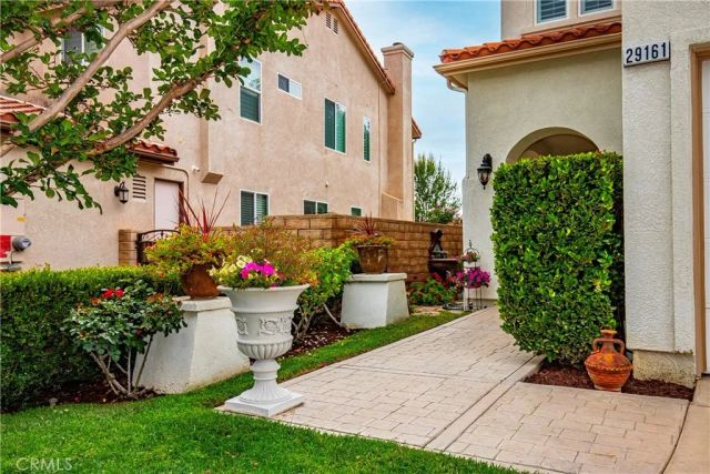 29161 Harmony Way, Saugus, CA 91390
