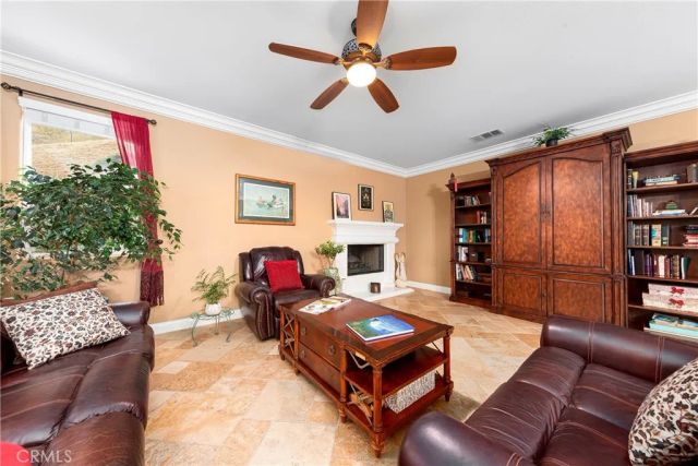 29161 Harmony Way, Saugus, CA 91390