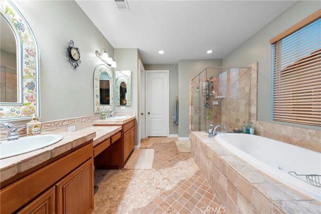 29161 Harmony Way, Saugus, CA 91390