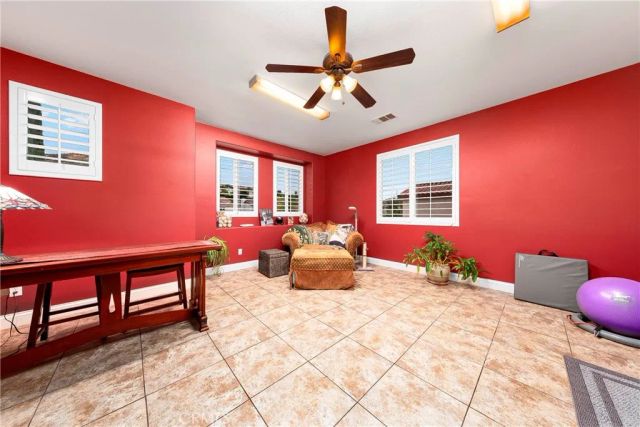29161 Harmony Way, Saugus, CA 91390