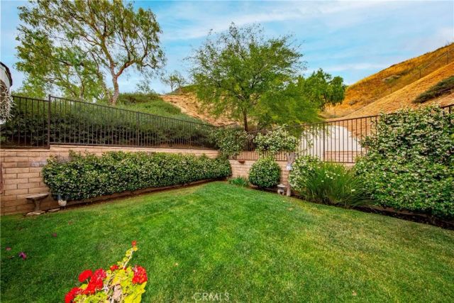 29161 Harmony Way, Saugus, CA 91390