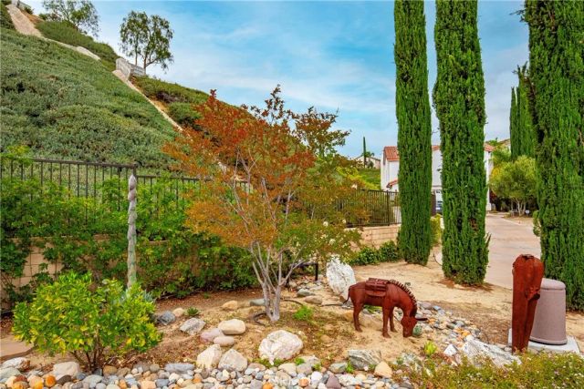 29161 Harmony Way, Saugus, CA 91390