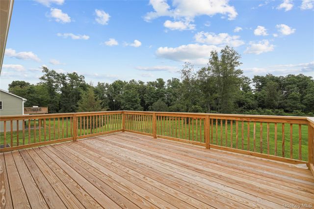 109 Robinson Lane, Wappingers Falls, NY 12590