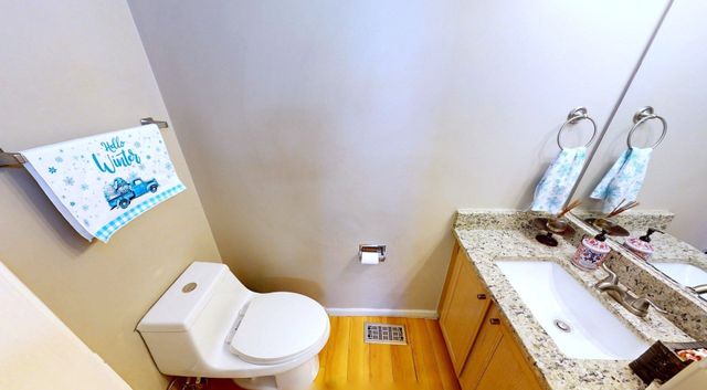 244 Millers Crossing 244, Itasca, IL 60143