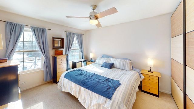 244 Millers Crossing 244, Itasca, IL 60143