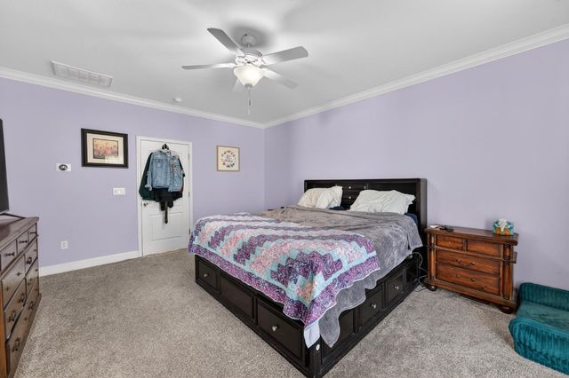 1404 High Noon Dr, Plumas Lake, CA 95961