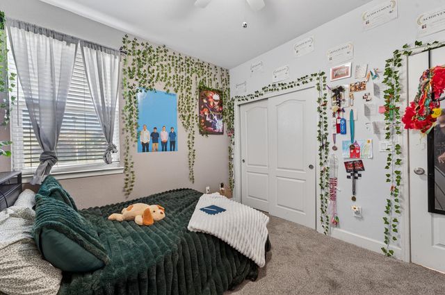 1404 High Noon Dr, Plumas Lake, CA 95961