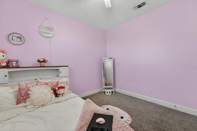 1404 High Noon Dr, Plumas Lake, CA 95961