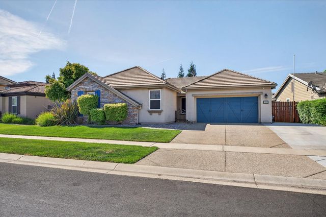 1404 High Noon Dr, Plumas Lake, CA 95961