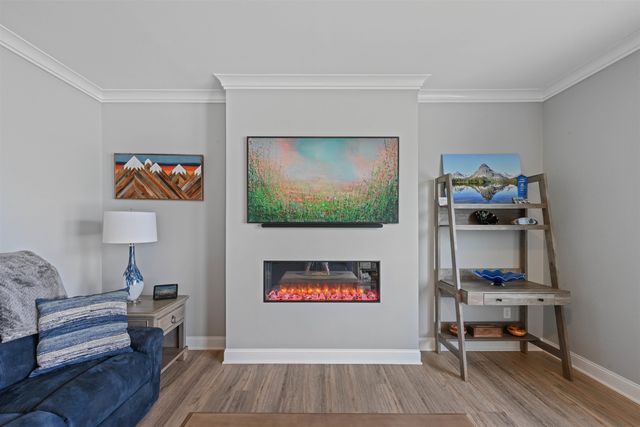 81 Leo Lane, South Burlington, VT 05403