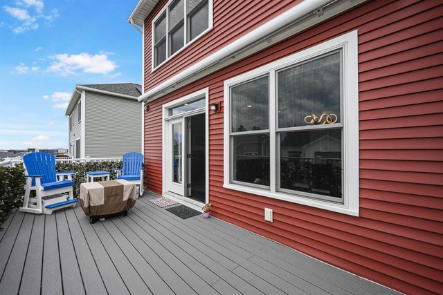 81 Leo Lane, South Burlington, VT 05403