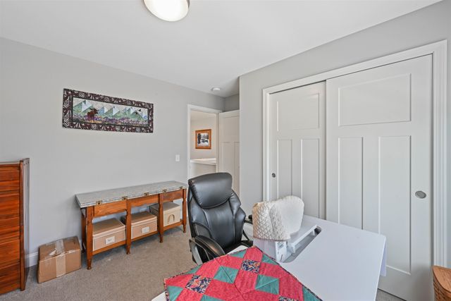81 Leo Lane, South Burlington, VT 05403