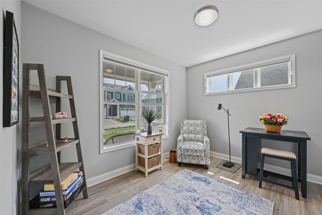81 Leo Lane, South Burlington, VT 05403