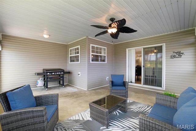 51 Champion Circle, Troy, MO 63379