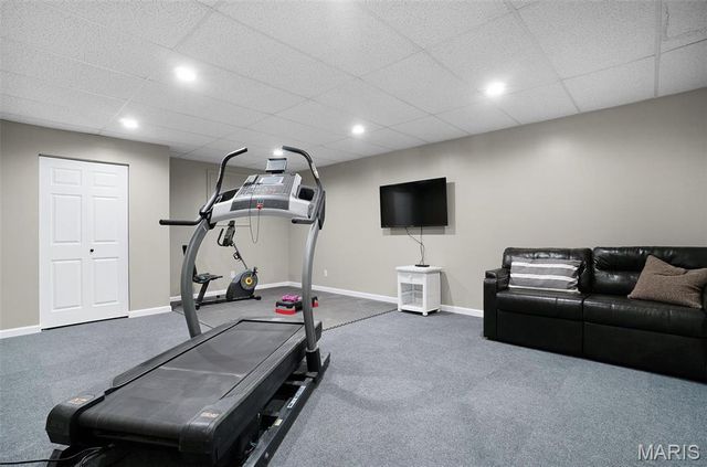 51 Champion Circle, Troy, MO 63379
