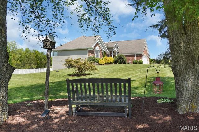 51 Champion Circle, Troy, MO 63379