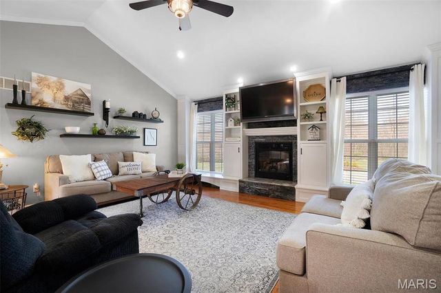 51 Champion Circle, Troy, MO 63379