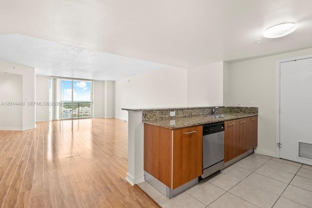 9055 SW 73rd Ct 1506, Miami, FL 33156