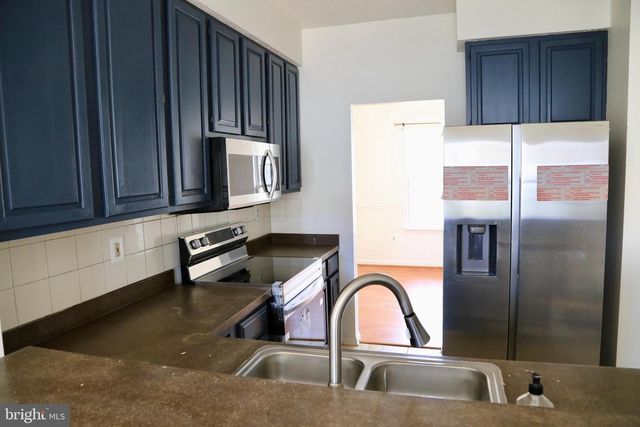 2100 COUNTRY PINES CT, Waldorf, MD 20601