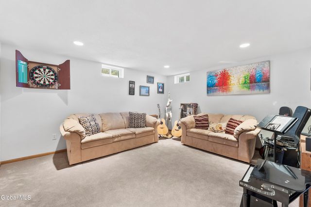 132 Hudson Pointe Boulevard, Queensbury, NY 12804