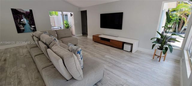 423 NW 48th Ave, Deerfield Beach, FL 33442