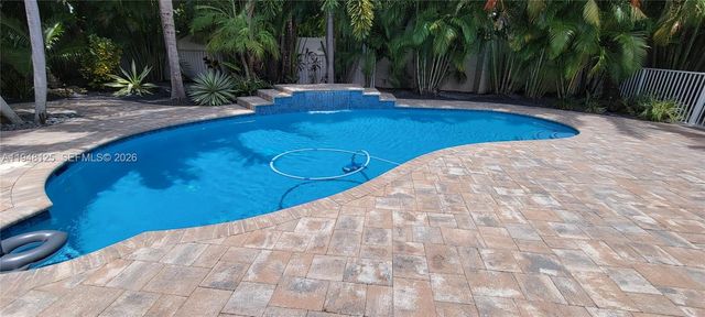 423 NW 48th Ave, Deerfield Beach, FL 33442