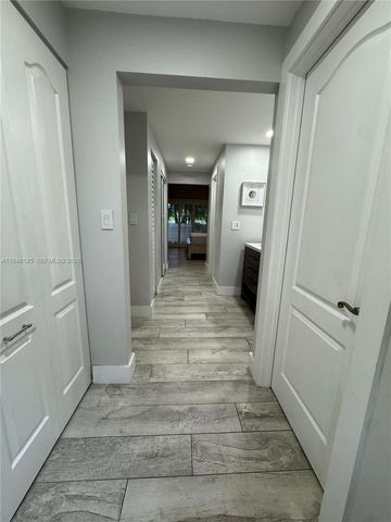 423 NW 48th Ave, Deerfield Beach, FL 33442