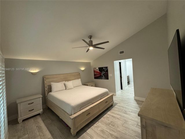 423 NW 48th Ave, Deerfield Beach, FL 33442