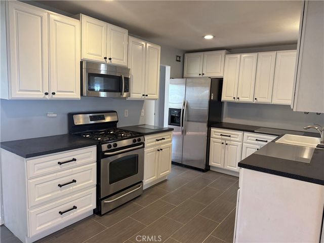 600 E Ash Street, Brea, CA 92821