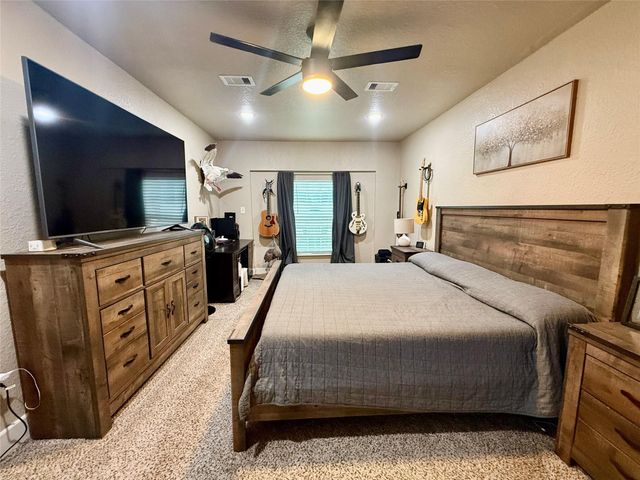 111 Mimosa, Lake Jackson, TX 77566