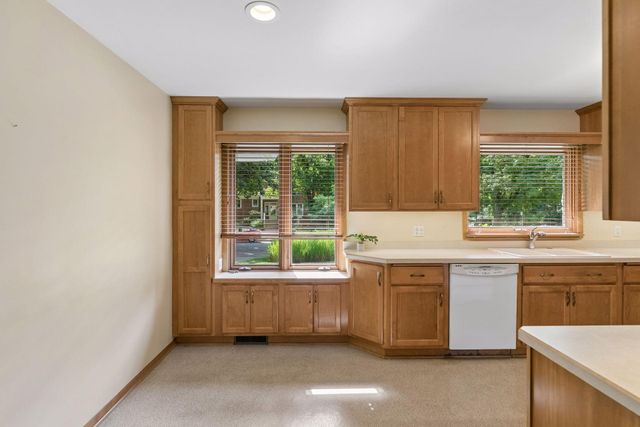 2024 Drew Avenue S, Minneapolis, MN 55416