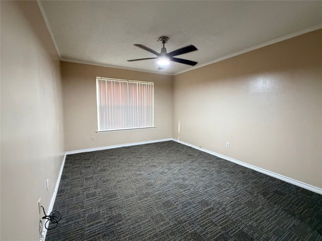 1226 Linkwood Lane, Lancaster, TX 75146