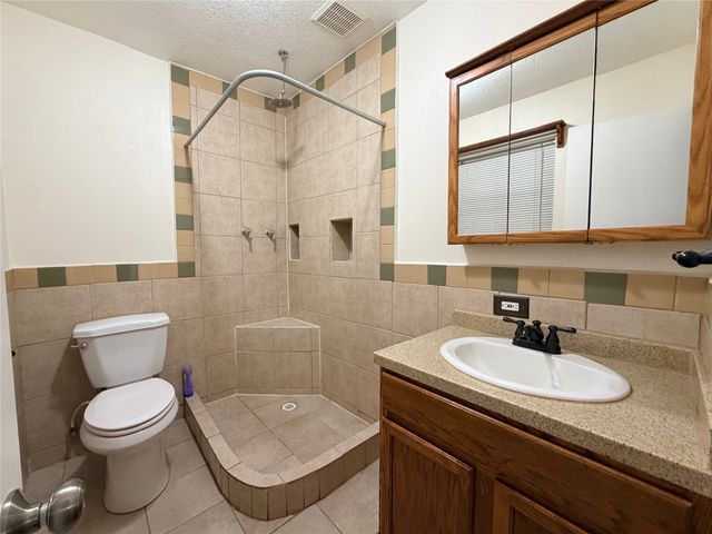 1226 Linkwood Lane, Lancaster, TX 75146