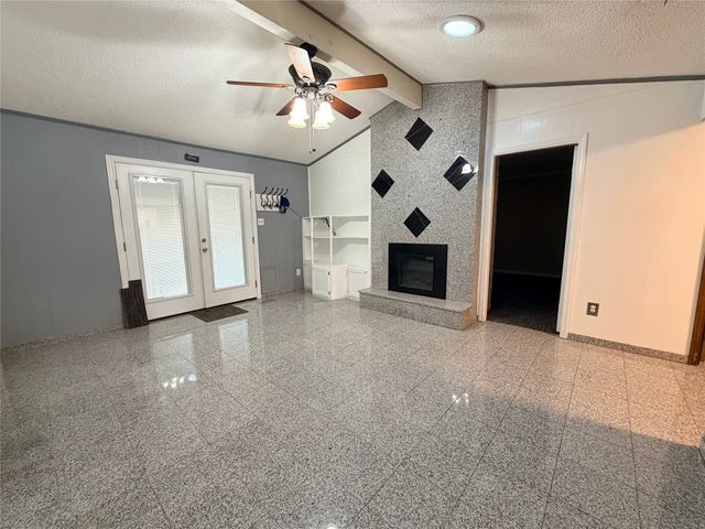 1226 Linkwood Lane, Lancaster, TX 75146