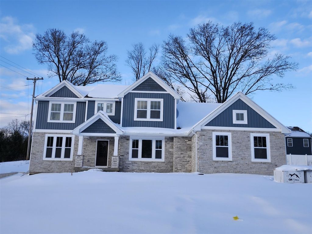 5950 Boxthorn Trail, Kalamazoo, MI 49009