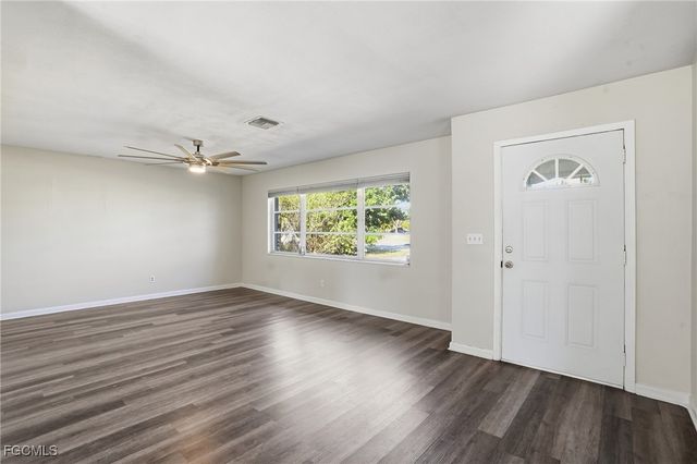 446 El Dorado PKWY E, Cape Coral, FL 33904