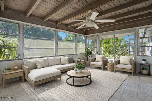 446 El Dorado PKWY E, Cape Coral, FL 33904