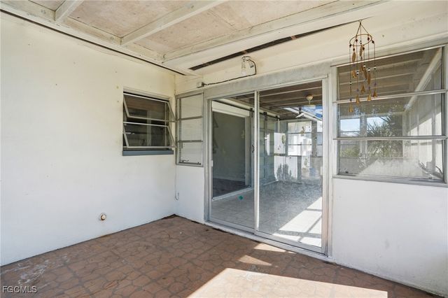 446 El Dorado PKWY E, Cape Coral, FL 33904