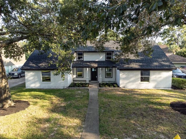 5119 Green Springs Drive, Houston, TX 77066