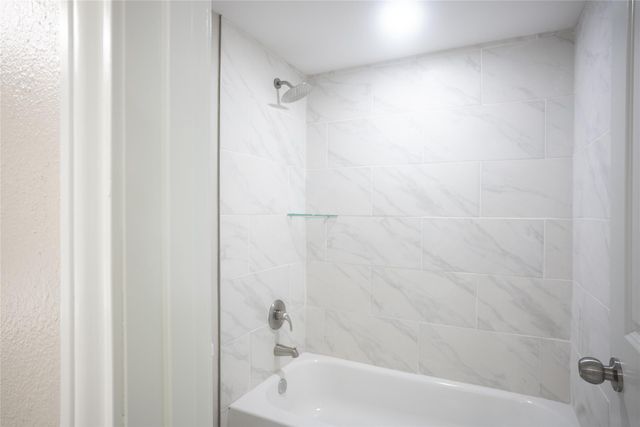 5119 Green Springs Drive, Houston, TX 77066