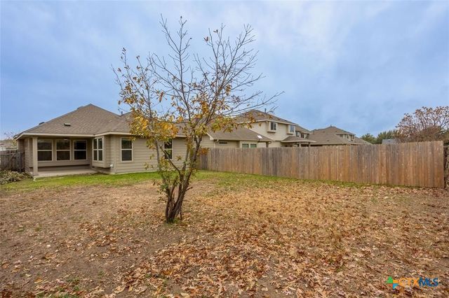 615 Stampede Road, San Marcos, TX 78666