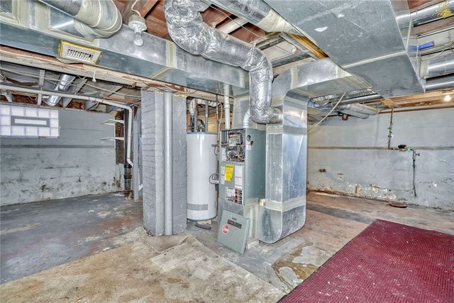 63 Manchester Street, Rochester, NY 14621