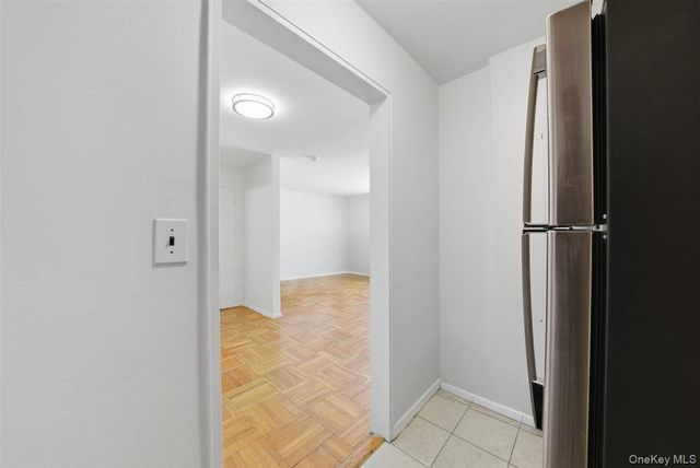 266 Pelham Road 4E, New Rochelle, NY 10805