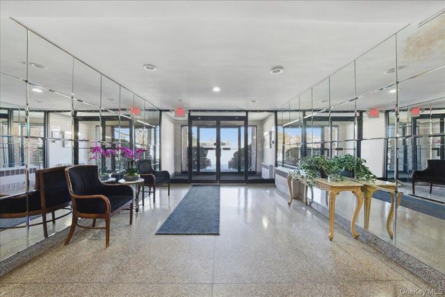 266 Pelham Road 4E, New Rochelle, NY 10805