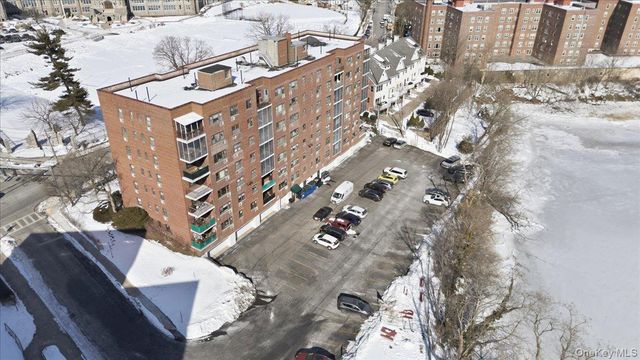 266 Pelham Road 4E, New Rochelle, NY 10805