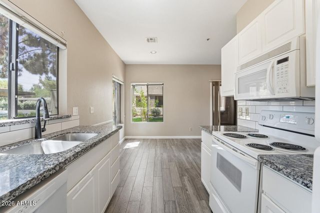 9600 N 96TH Street 158, Scottsdale, AZ 85258