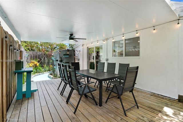 212 SW 1st Avenue, Hallandale Beach, FL 33009