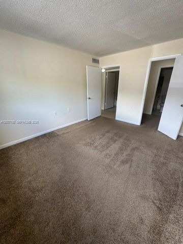 7030 NW 179th Street 104, Hialeah, FL 33015