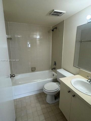 7030 NW 179th Street 104, Hialeah, FL 33015